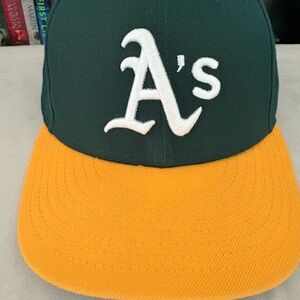 New Era Green and Yellow Hat Oakland A’s 7 5/8 fitted hat
